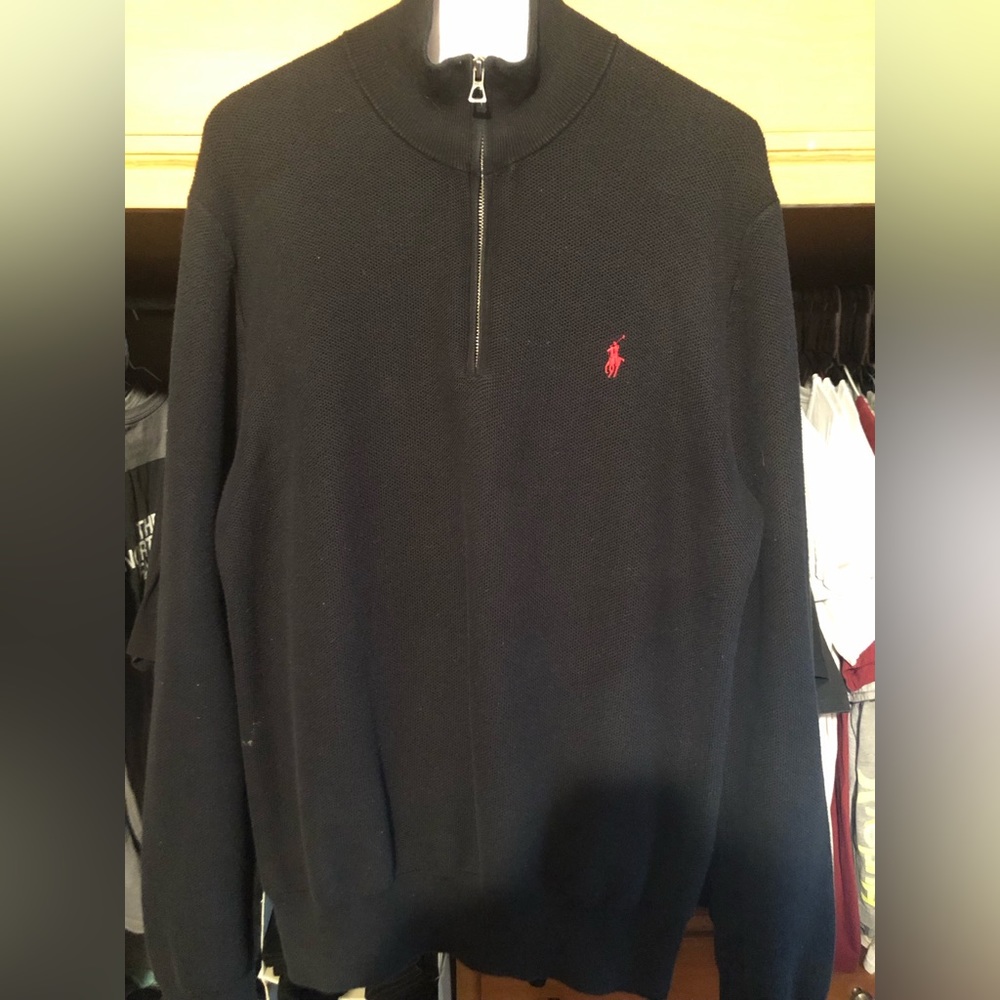 Men’s medium. Black polo quarter zip sweater.